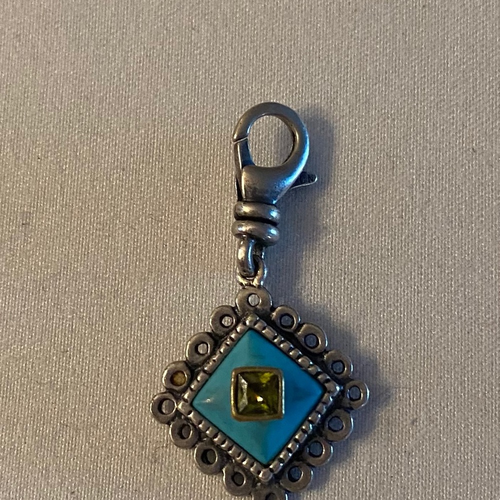 C2562 The Sky is the Limit Charm